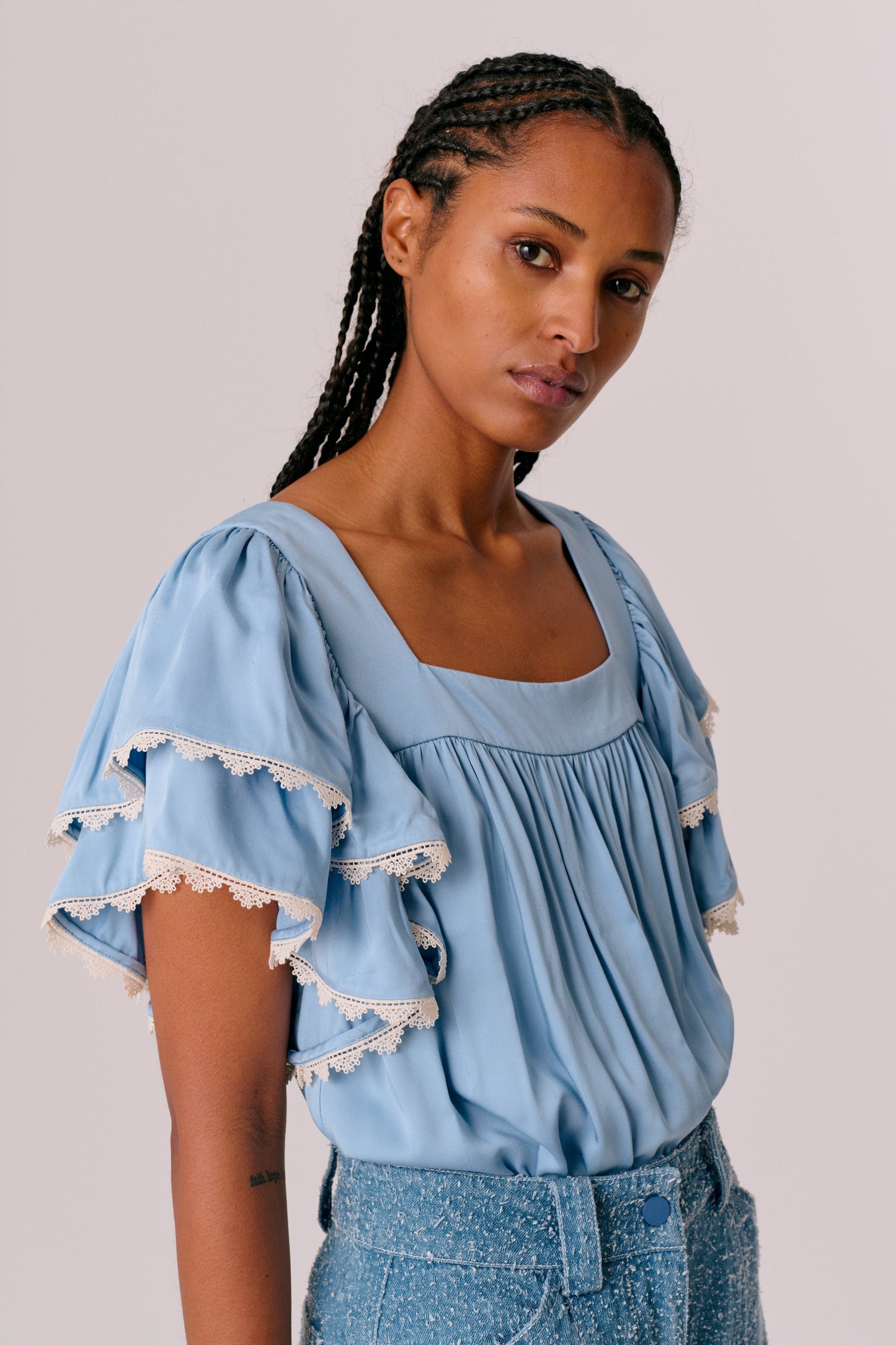 Serene Top - Lavender Blue