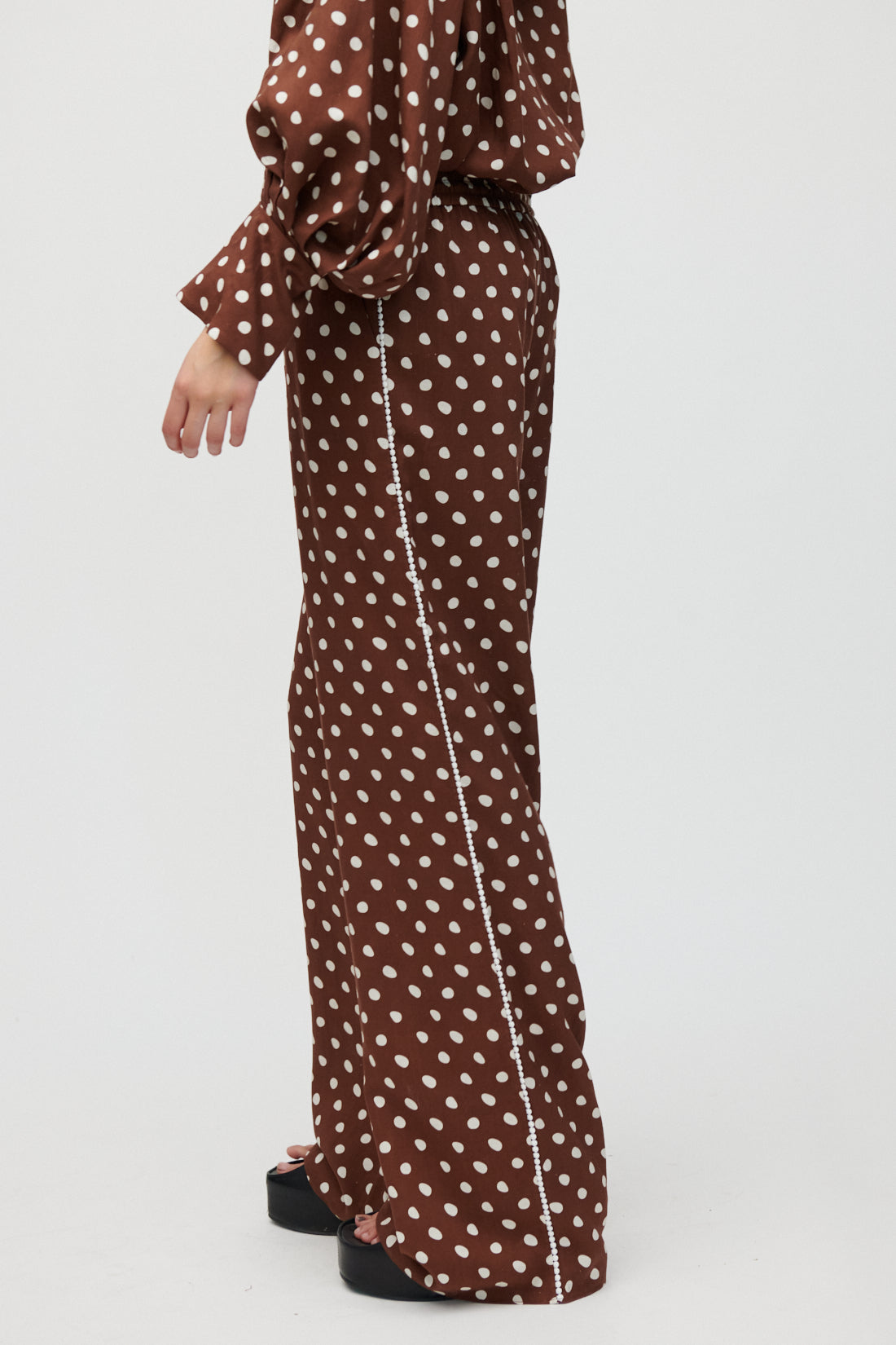Ruby-Tiramisu Brown Print