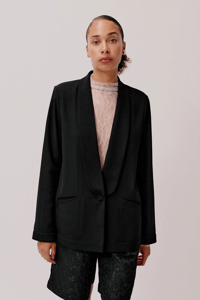 Romy Crepe Blazer